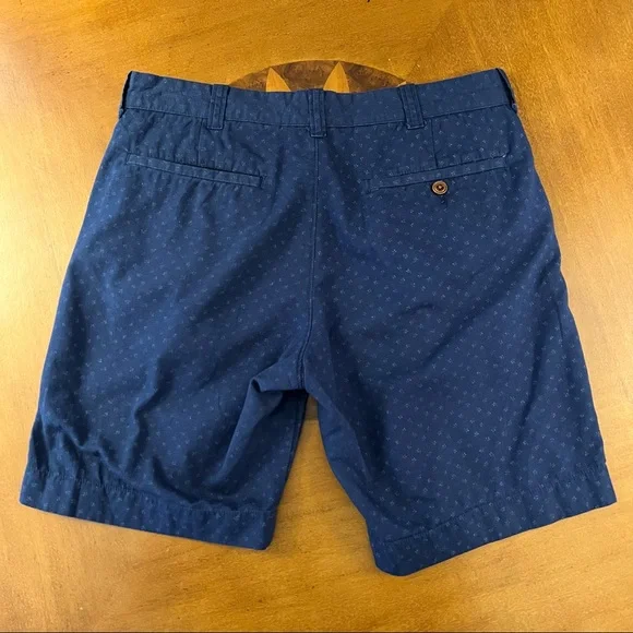 J. Crew 9” Stanton Navy All Over Floral Print Flat Front Shorts 30 Lightweight - Picture 7 of 13